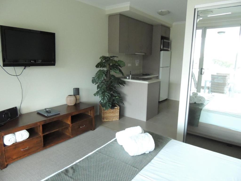 Airlie Central Apartments Airlie Beach Room photo